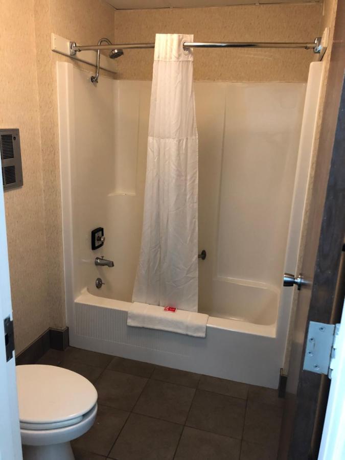 Econo Lodge Wisconsin Rapids Exterior foto